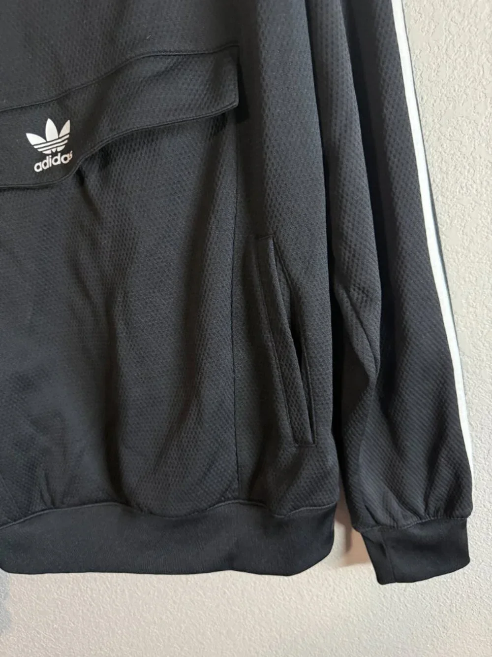 Men's Adidas Black Trefoil Logo 3-Stripe Mesh Pullover Hoodie Size S